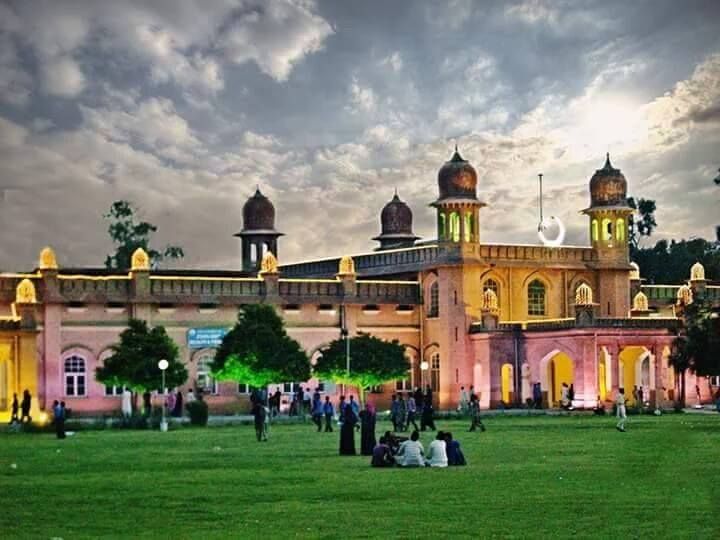 زرعی-یونیورسٹی-کے-نظام-کو-ای-فائلنگ-سے-منسلک-کرنے-کیلئے-زرعی-یونیورسٹی-فیصل-آباد-اورپنجاب-انفارمیشن-ٹیکنالوجی-بورڈ-کے-مابین-معاہدے-پر-دستخط