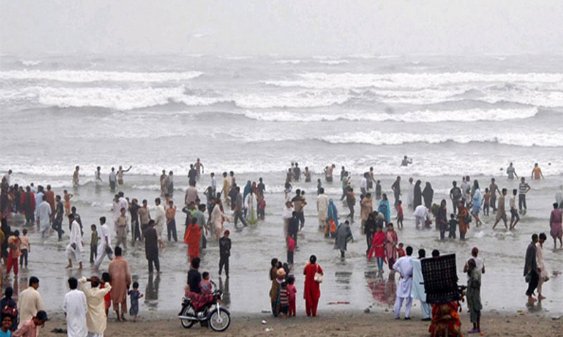 بحیرہ-عرب-میں-سپر-سائیکلون-بن-گیا،--کراچی-میں-بارش-و-آندھی-کا-امکان