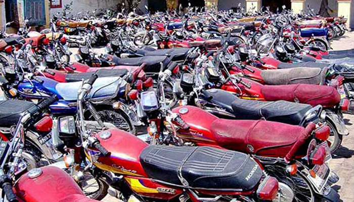 مختلف-علاقوں-سے-10-موٹر-سائیکل-لفٹر-گرفتار،-7-موٹر-سائیکلیں-برآمد