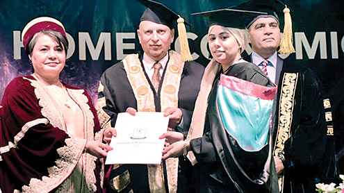 جامعات-کی-سمریاں-منظور،ہوم-اکنامکس-یونیورسٹی-کا-کانووکیشن