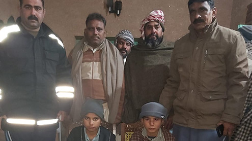 پولیس-نے-گم-ہونیوالے-دوبچے-والدین-کے-حوالے-کردئیے