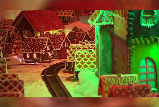 رہنے-کے-لیے-نہیں،-کھانے-کے-لیے-پورا-قصبہ-تعمیر-کر-لیا-گیا