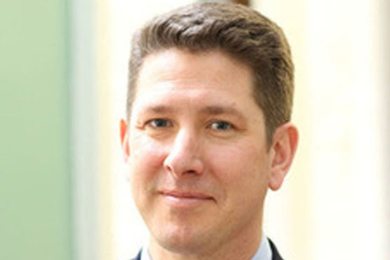 پاکستانی-طلبا-کیلئے-سکالر-شپ-کوٹہ-د-و-گنا-کردیا-،-برطانوی-ہائی-کمشنر