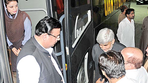 ٹرانسپورٹ-اڈوں-پرصفائی,سہولیات-دینے-کا-حکم