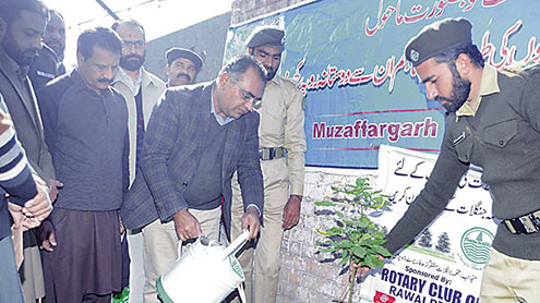 ضلع-مظفرگڑھ-میں-کروڑوں-پودے-لگائے-جائینگے-:ڈپٹی-کمشنر