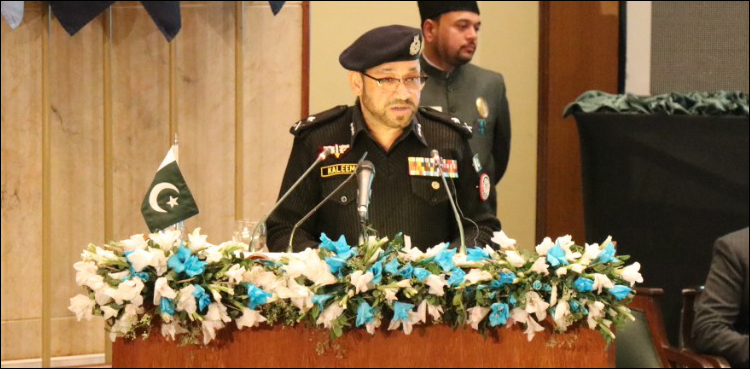 میرا-تبادلہ-اتنی-آسانی-سے-ہونے-والا-نہیں-ہے،-آئی-جی-سندھ-کلیم-امام