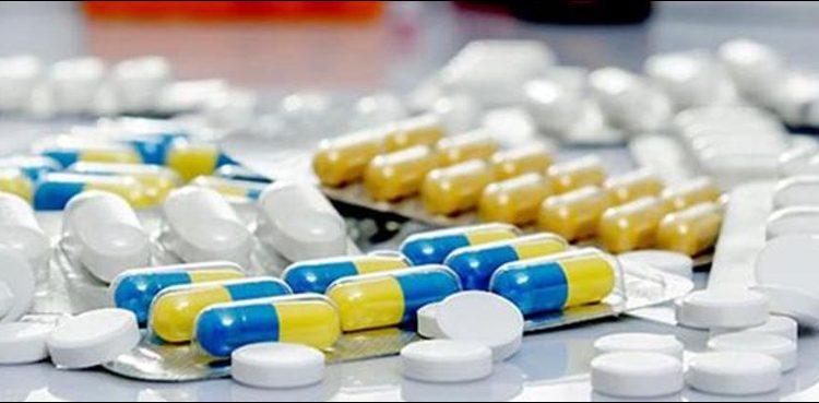 دواؤں-کی-قلت-:-ینگ-ڈاکٹرز-نے-حکومت-کو-ہڑتال-کی-دھمکی-دے-دی