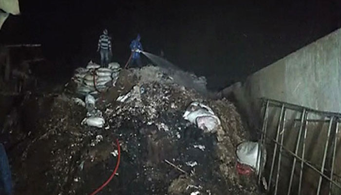 کراچی-میں-دو-مقامات-پر-آتشزدگی،-بھاری-مالیت-کا-نقصان