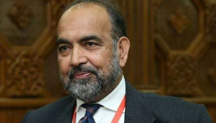 ’فلموں-کے-بارے-میں-رائے-دیناہمارا-کام-نہیں‘،-قبلہ-ایاز