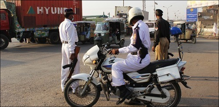 کراچی-میں-ون-وے-کی-خلاف-ورزی-کرنے-والوں-کیخلاف-آپریشن-کا-آغاز-کب-سے-ہوگا؟