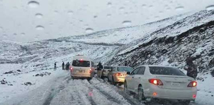 آزاد-کشمیر-میں-بارش-وبرفباری-نے-تباہی-مچادی،-12-افراد-جاں-بحق