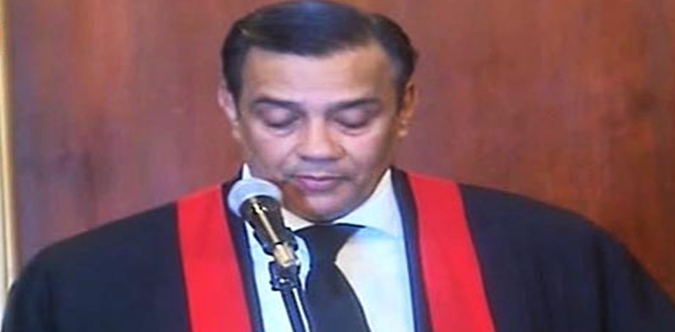 قانون-کے-مطابق-فیصلے-کرنے-والے-ججوں-کے-ساتھ-ہوں،چیف-جسٹس-مامون-رشید