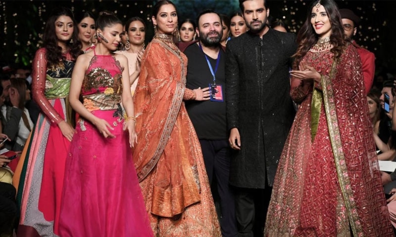 ڈیزائنر-فہد-حسین-کا-اپنا-فیشن-برانڈ-بند-کرنے-کا-اعلان