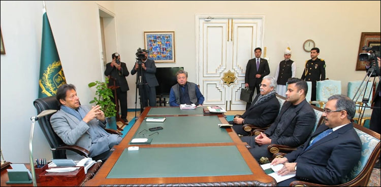 ووہان-میں-پھنسے-ہر-پاکستانی-کا-خصوصی-خیال-رکھا-جائے:-وزیر-اعظم-کی-ہدایت