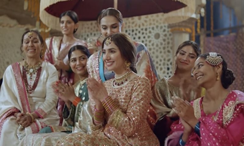 ماہرہ-خان-کی-خوبصورت-انداز-میں-دلہنوں-کے-لیے-دعا