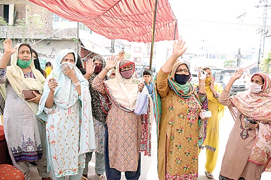 ہائی-سکول-باغبانپورہ-میں-قائم-احساس-کفالت-سنٹرمیں-بدانتظامی