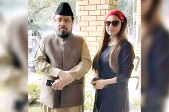 حریم-شاہ-اور-مفتی-عبدالقوی-آمنے-سامنے-،کھری-کھری-باتیں