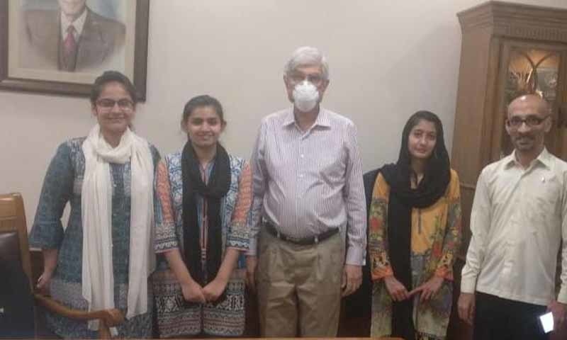 ڈاؤ-یونیورسٹی-کے-ماہرین-نے-کورونا-کی-راہ-میں-مزاحم-جینیاتی-تبدیلیاں-دریافت-کرلیں