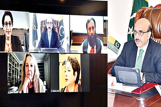 علما-مساجد-کا-کھویا-مقام-بحال-کر-نے-کیلئے-جدوجہد-کریں،-سردار-مسعود