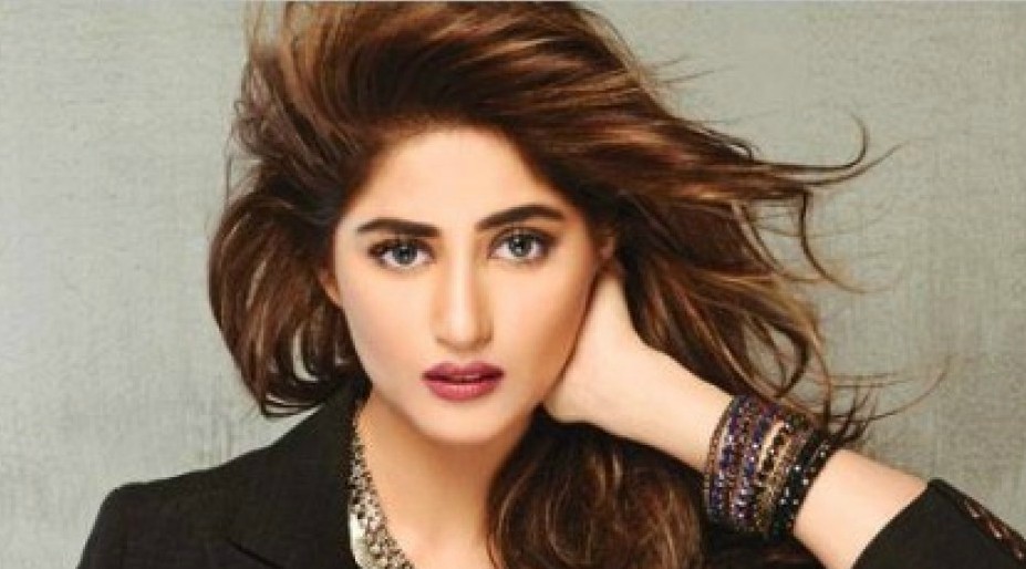 سجل-علی-نے-مداحوں-کو-اپنے-لئے-نعمت-قرار-دے-دیا