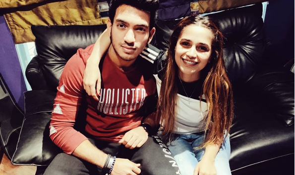 آئمہ-بیگ-اورہادی-اُپل-کاہسپانوی-امتزاج-والا-نیاگاناریلیز