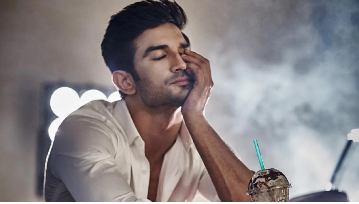 سشانت-سنگھ-کی-خودکشی-کے-معاملے-پر-بالی-ووڈ-کی-8-ہستیوں-کے-خلاف-مقدمہ-درج