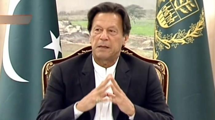 وزیراعظم-عمران-خان-کے-نوٹس-کے-باوجود-پٹرول-کی-قلت-برقرار،-شہری-خوار