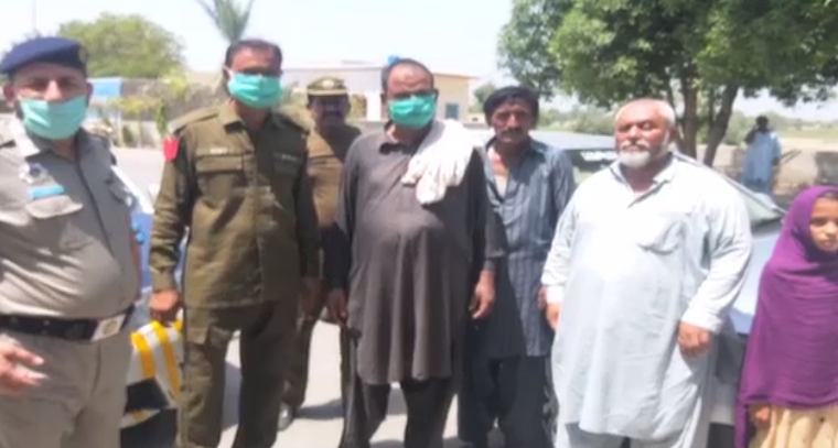 لاہور:ہيپناٹائزاورنوسربازی-کرکےلوٹنےوالےملزمان-گرفتار