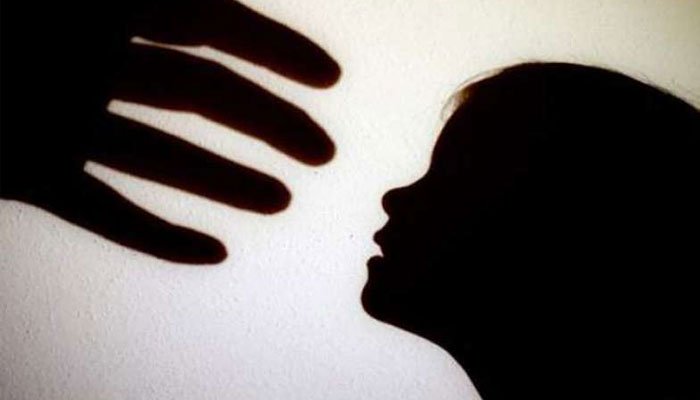 45-سالہ-شخص-کی-6-سالہ-بچی-کے-ساتھ-زیادتی
