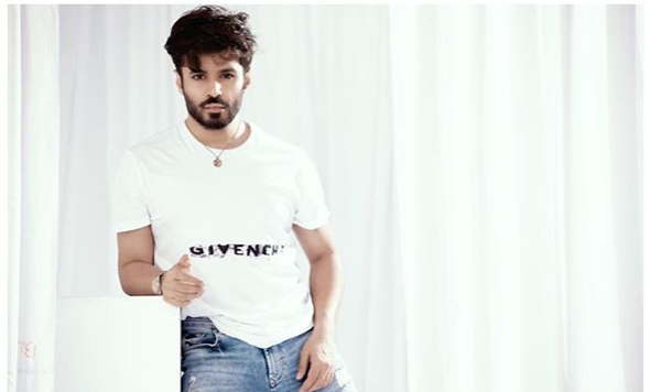 کروناوباکے-دوران-شادی-کرنے-والےشوبزستاروں-میں-صائم-علی-کااضافہ